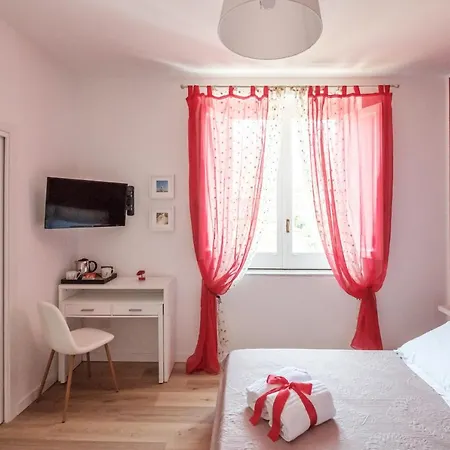 Terza Luna 4*