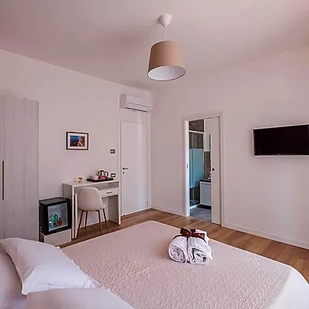 فندق مبيت وإفطار Terza Luna Cava deʼ Tirreni